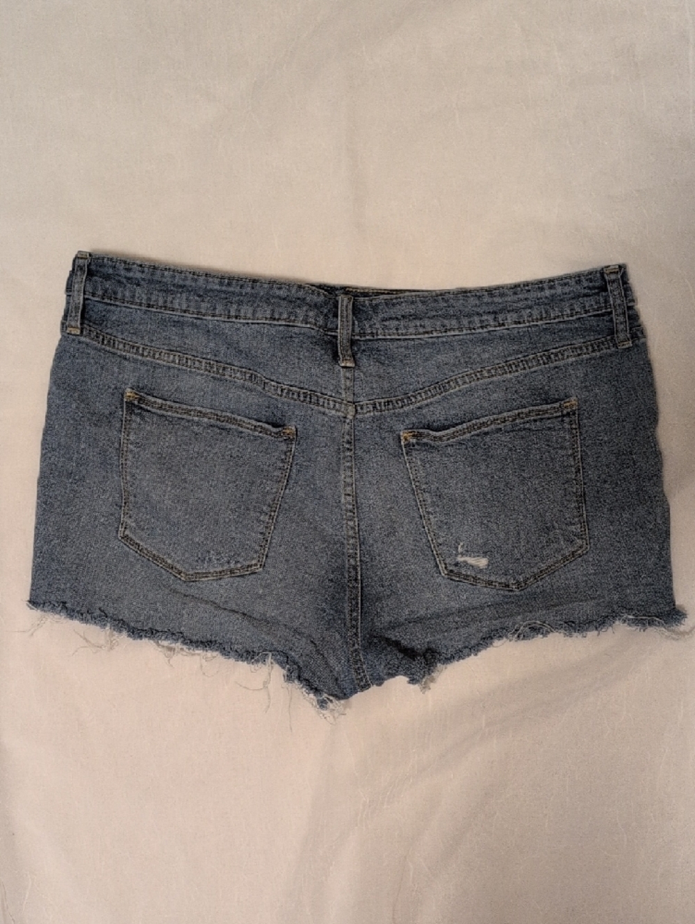 Universal Thread High Rise Shortie Shorts - Picture 4 of 5